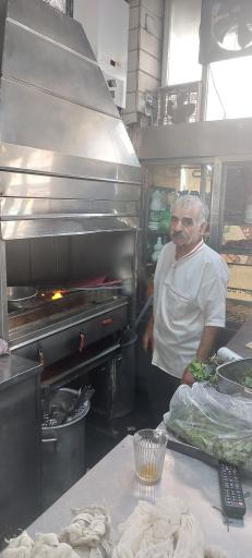 عکس کبابی کاوه