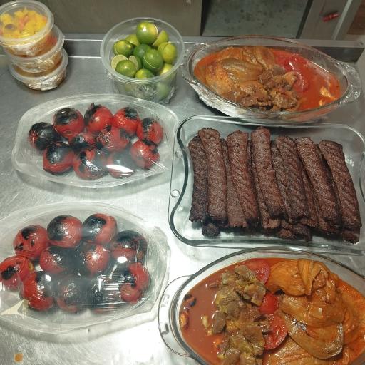 عکس رستوران و بیرون بر ۱۰۰۱ شب