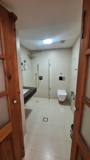 عکس هتل کریاس