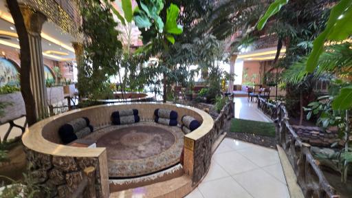 عکس رستوران ساحل کمربندی سردرود