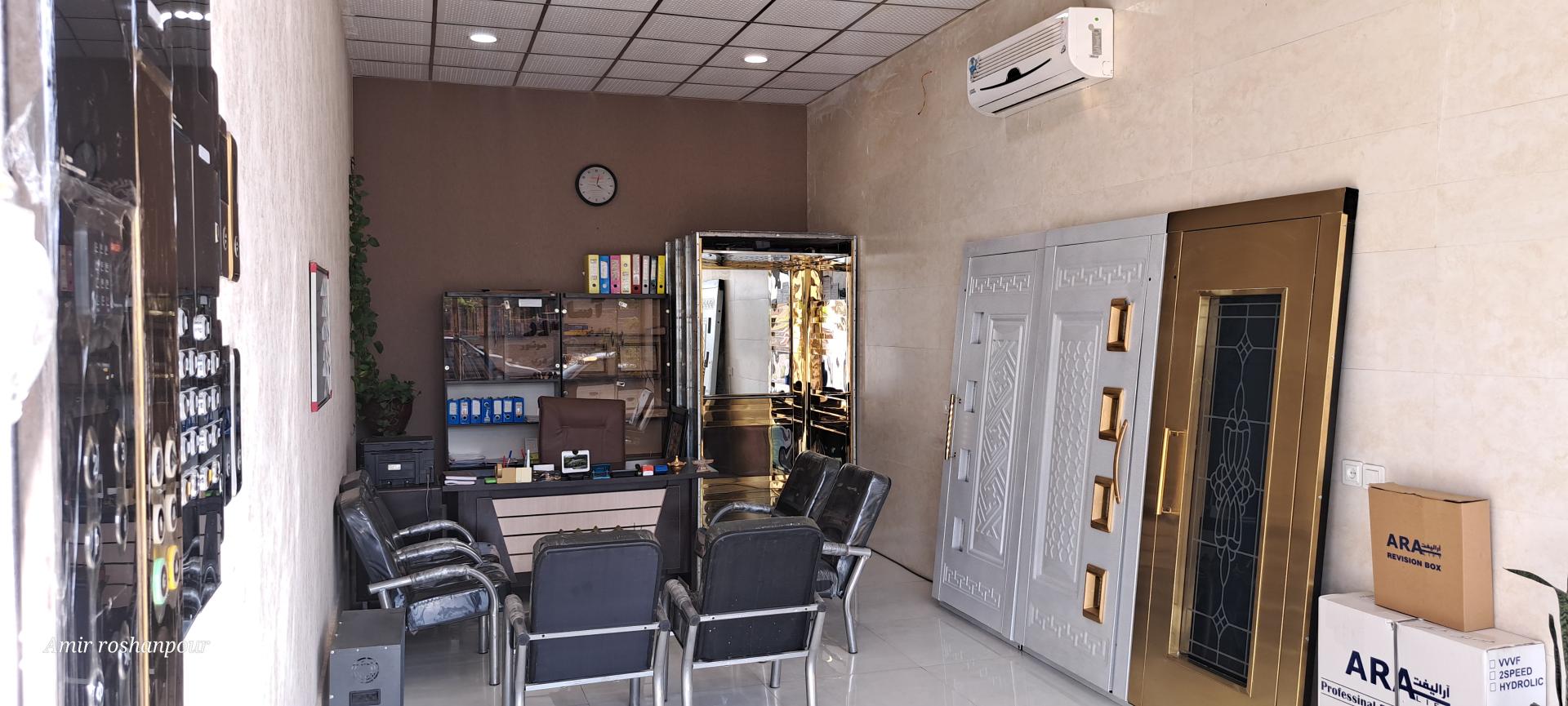 عکس آسانسور آراز ایرانیان روشن