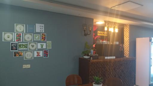 عکس کافه فست فود بوراک