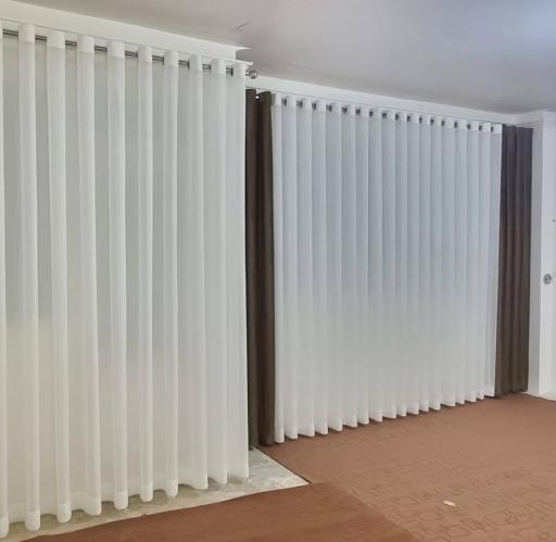 عکس پرده سرای زندی