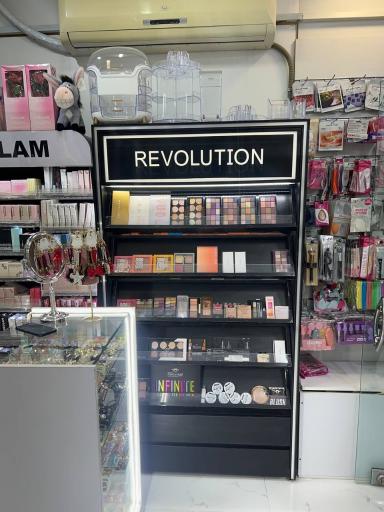 عکس لوازم آرایشی گپ