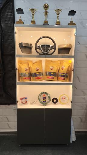 عکس فروشگاه دنا لوکس