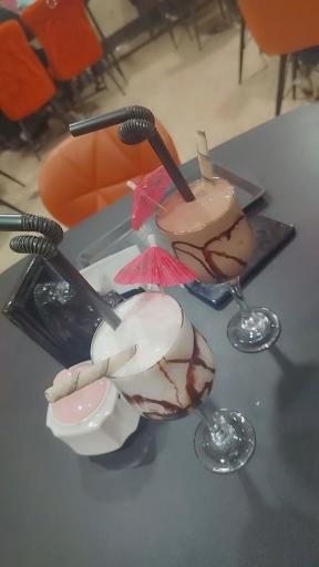 عکس کافه راینو