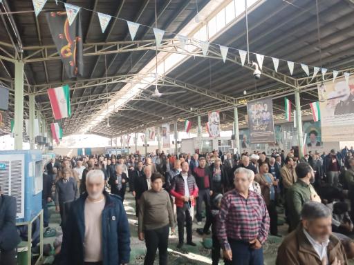 عکس مصلی نماز جمعه خمینی شهر