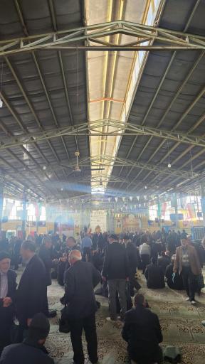 عکس مصلی نماز جمعه خمینی شهر