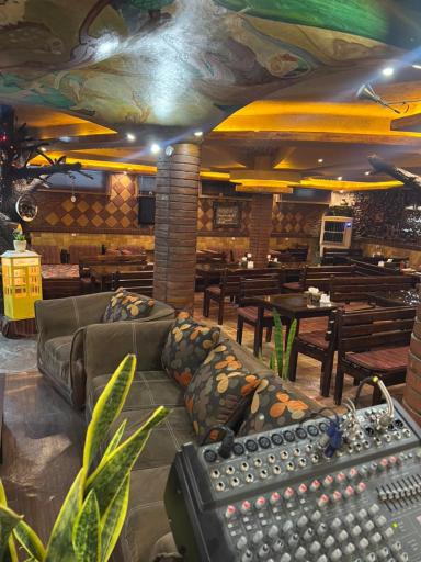 عکس رستوران سنتی دامون