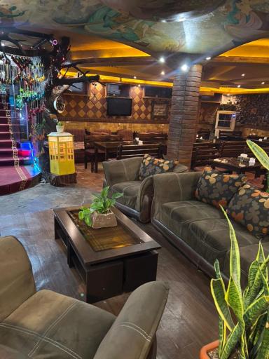 عکس رستوران سنتی دامون