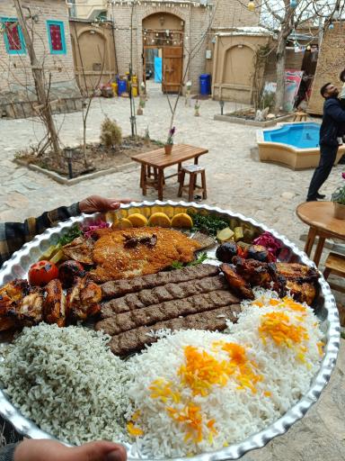 عکس اقامتگاه بومگردی و رستوران سنتی خانه دوستی