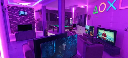 عکس گیم سنتر رابونا