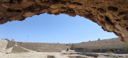 عکس قلعه نادری (قلعه لافت)