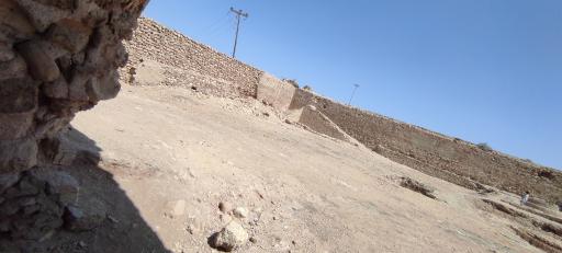 عکس قلعه نادری (قلعه لافت)