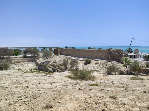 عکس قلعه نادری (قلعه لافت)