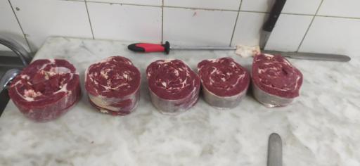 عکس سوپر گوشت و مرغ احمدزاده