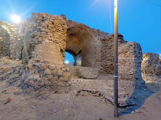 عکس قلعه نادری (قلعه لافت)