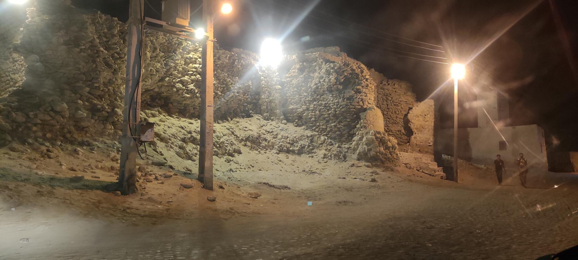 عکس قلعه نادری (قلعه لافت)