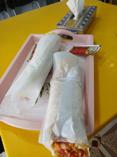 عکس کبابی و ساندویچی محسن