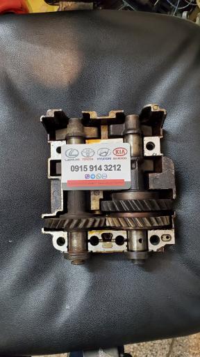 عکس لوازم یدکی تویوتا با انصاف نو و استوک مشهد سعید سنگانی