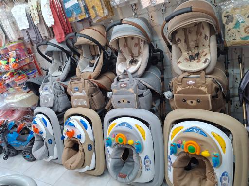 عکس فروشگاه سیسمونی معین 