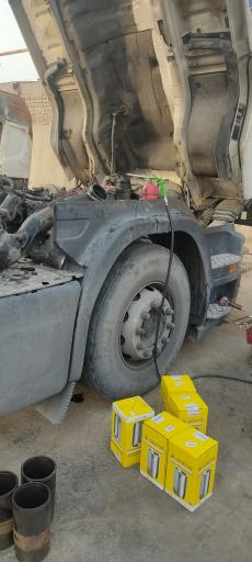 عکس تعمیرگاه اسکانیا سجاد نظری