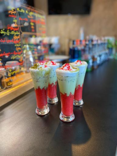 عکس کافی شاپ طهرانچیان