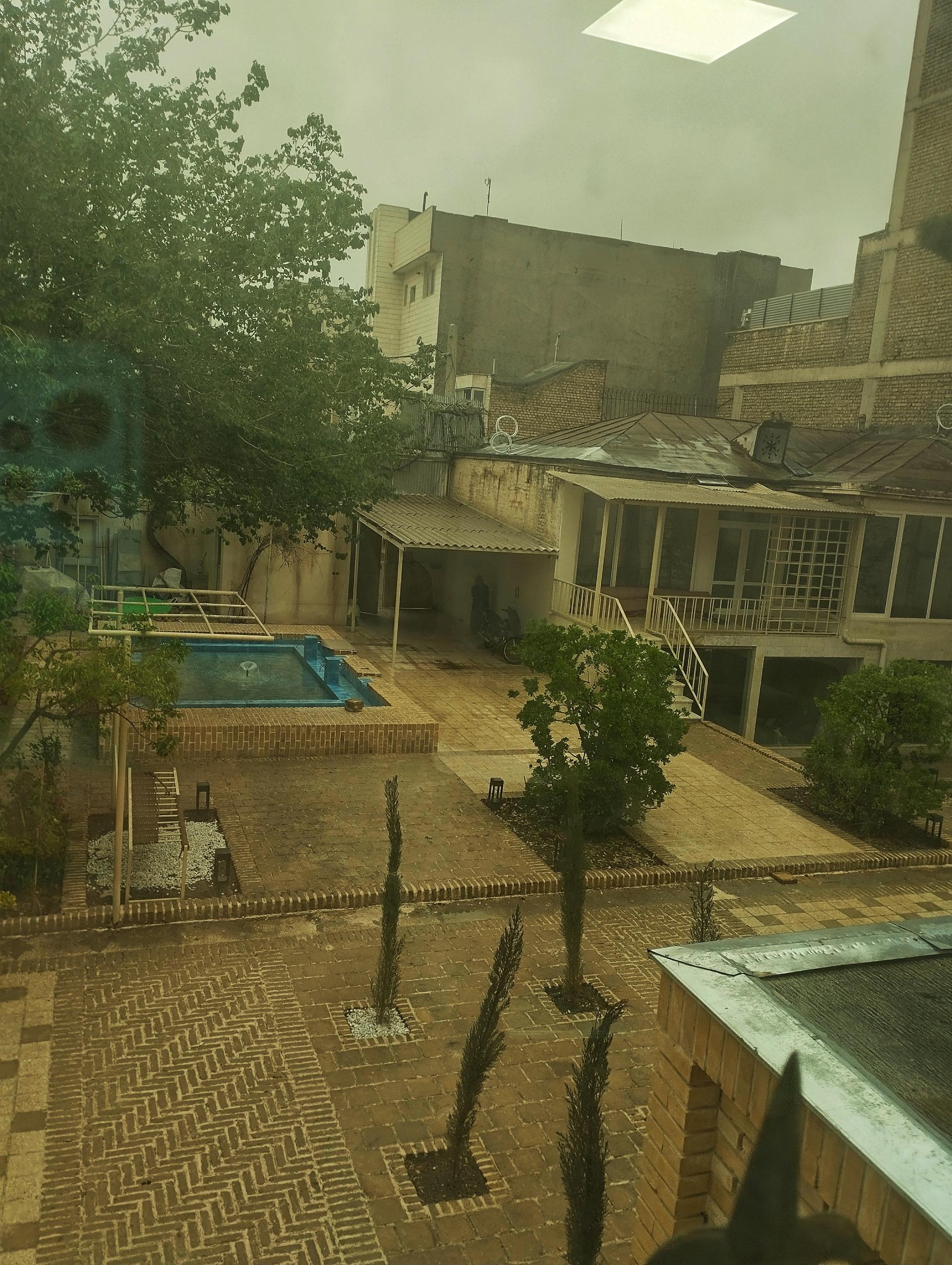 عکس دانشگاه شهید مطهری واحد برادران