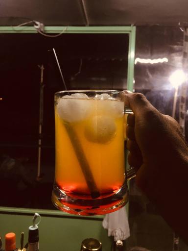 عکس کافه پولونیا