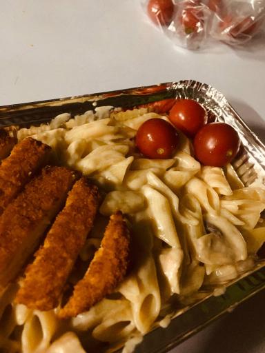 عکس کافه پولونیا