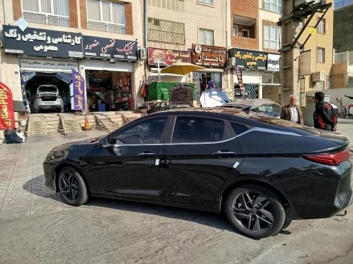 عکس تشخیص رنگ و کارشناسی اتومبیل