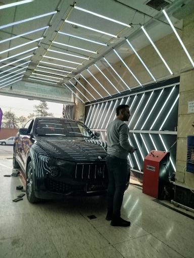 عکس تشخیص رنگ و کارشناسی اتومبیل