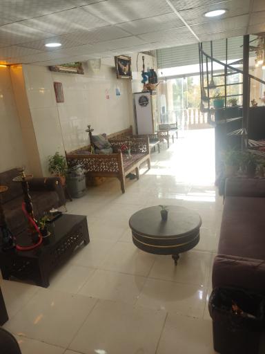 عکس چایخانه سنتی کارن