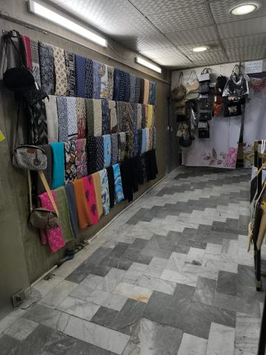 عکس ارزان سرای شال و روسری میر قادری