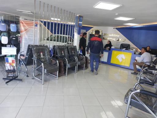 عکس نمایندگی ایرانخودرو باطانی