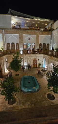 عکس اقامتگاه سنتی سنگ پلوی