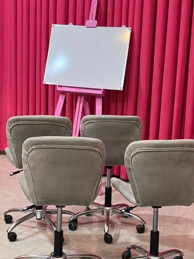 عکس سالن زیبایی مهسا