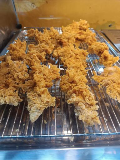 عکس سوخاری چیکن وینگز