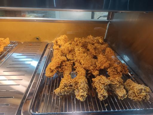 عکس سوخاری چیکن وینگز