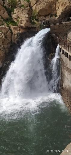 عکس چشمه بل