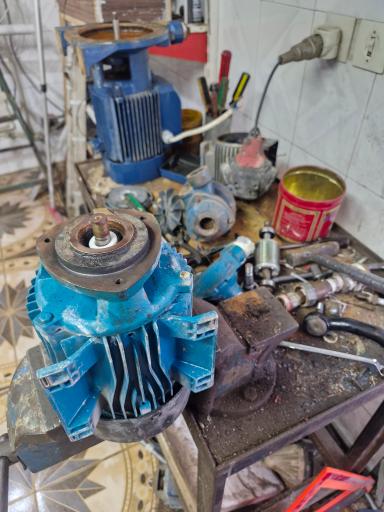 عکس پمپ و تصفیه آب فیاض نیا