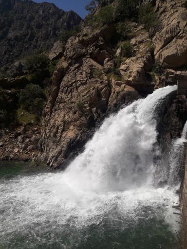 عکس چشمه بل