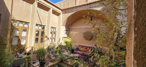 اقامتگاه بومگردی خانه‌ی مانَک