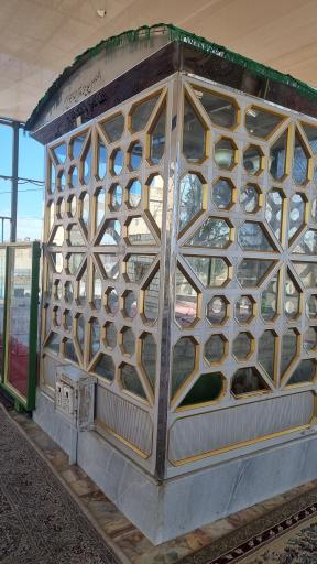 عکس قبر همسر استاد اشرف آهنگر