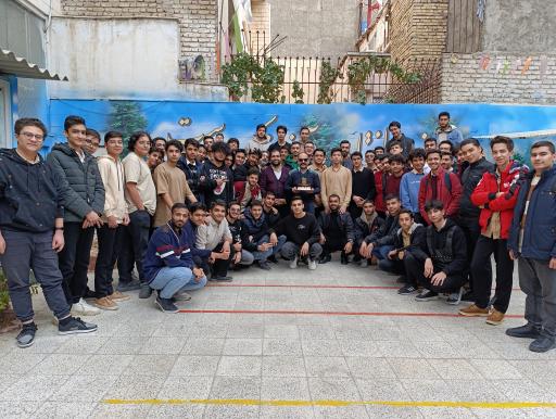 عکس دبیرستان پسرانه رویان