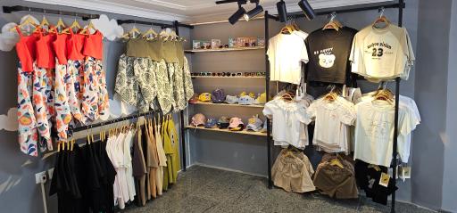 عکس پوشاک کودک پاپیون