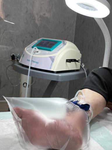 عکس مرکز تخصصی درمان زخم ساوا