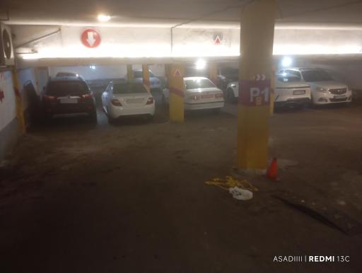 عکس پارکینگ پارس