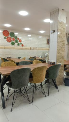 عکس رستوران غذاهای لذیذ گیلانی بهزاد