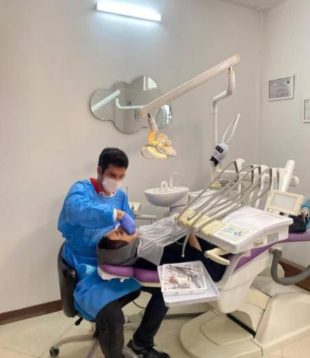 عکس ساختمان دندانپزشکان آکام